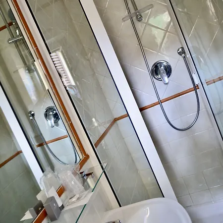 Hotel Sourire 3*