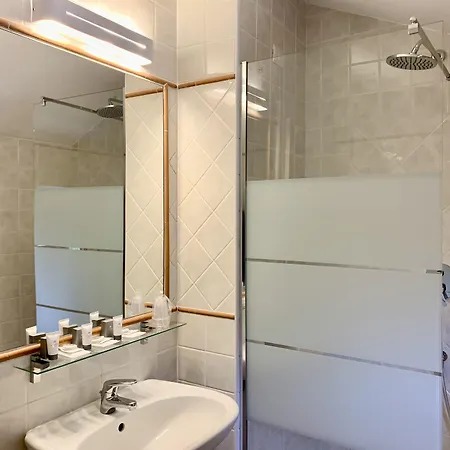 Sourire Hotel
