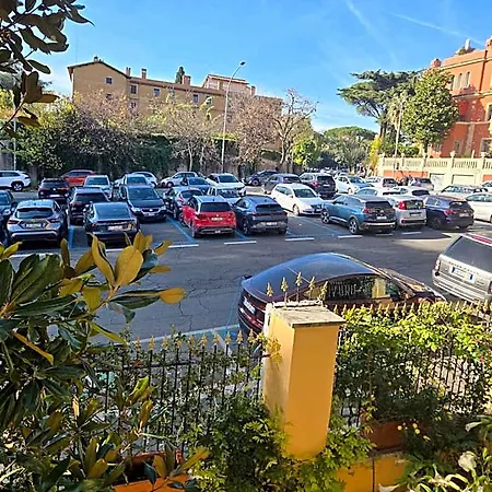 Sourire Hotel 3*