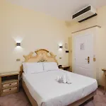 Hotel Sourire