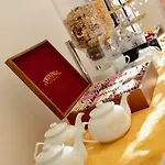 Sourire Hotel 3*